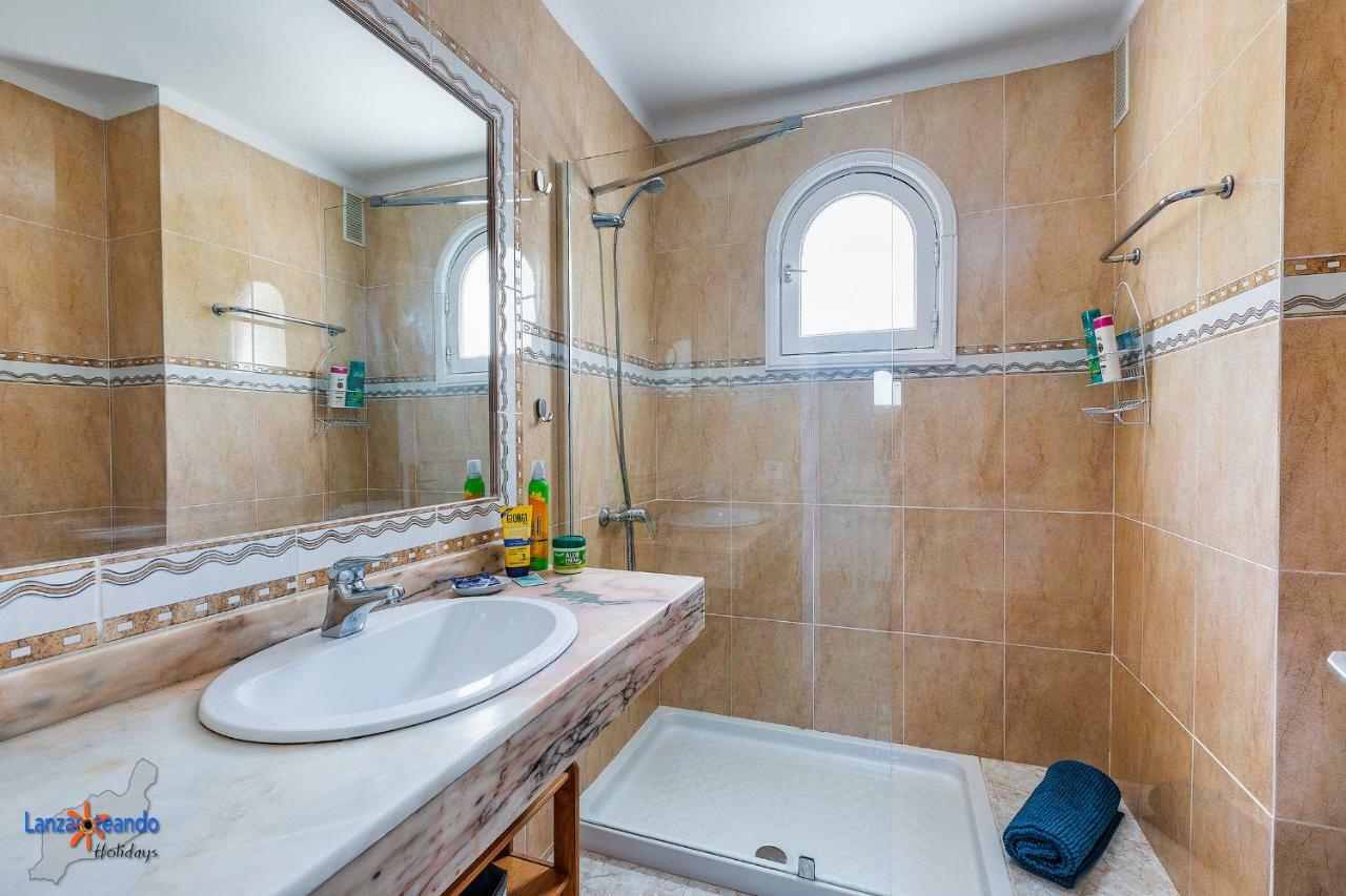 Vivienda Vacacional Rose Costa Teguise Esterno foto